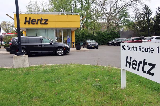 Hertz UK airport shuttle service